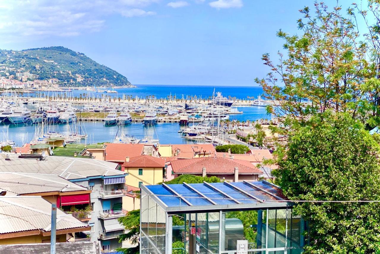 Apartamento Abcdecor Italia Imperia Exterior foto