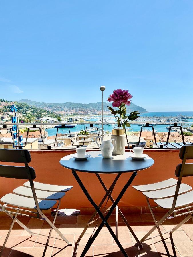 Apartamento Abcdecor Italia Imperia Exterior foto